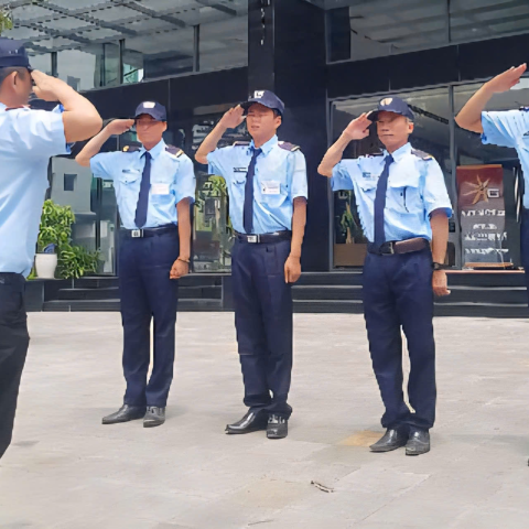 HUẤN LUYỆN ĐÀO TẠO