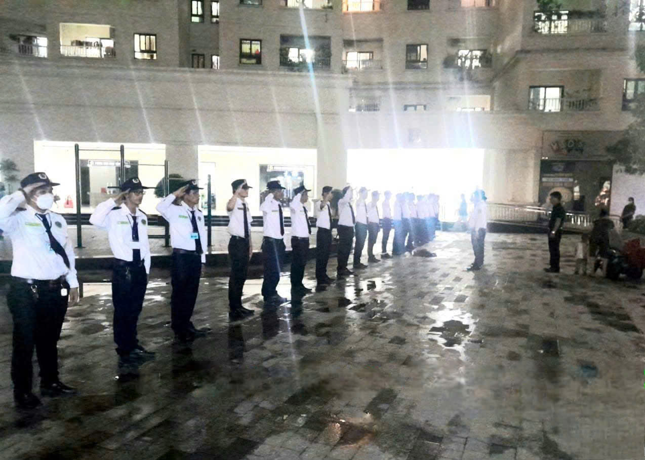 TUYỂN DỤNG BẢO VỆ TOÀ NHÀ HỒ CHÍ MINH